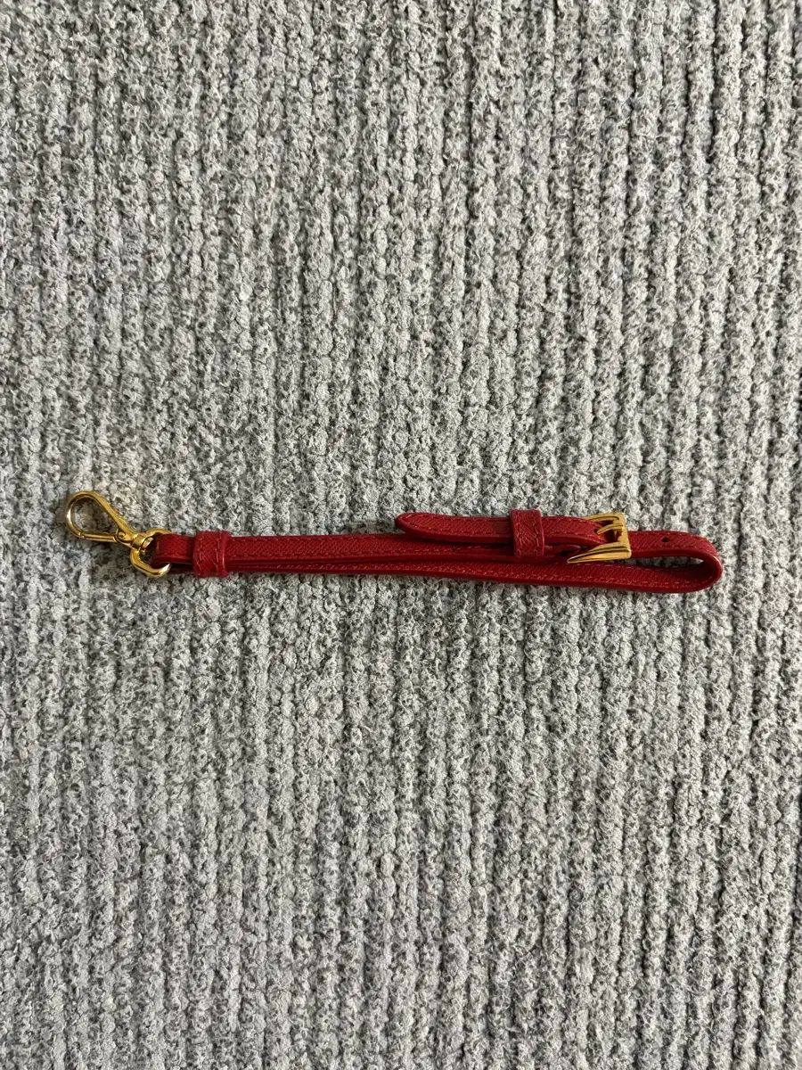 プラダ PRADA ミニ ナイロン ショルダー クロスバック プラダ PRADA ミニ ナイロン ショルダー クロスバック