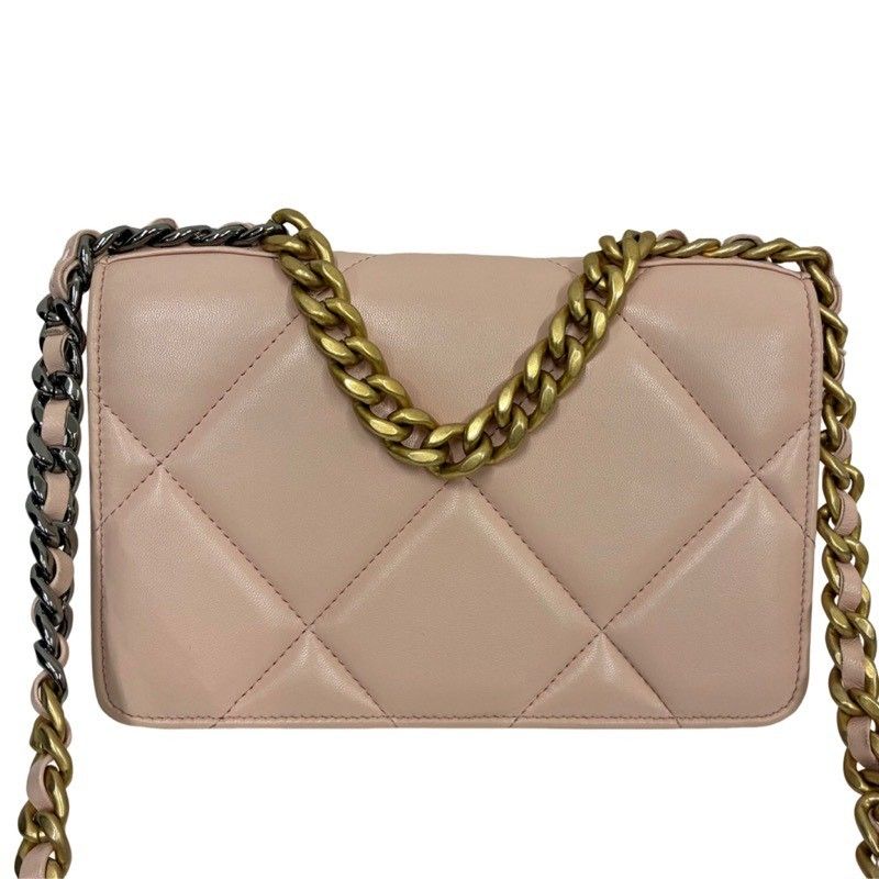 CHANEL シャネル 19 チェーンウォレット AP3267 ピンク ラムスキン ショルダーバッグ レディース 付属品あり 【中古】 52605K60