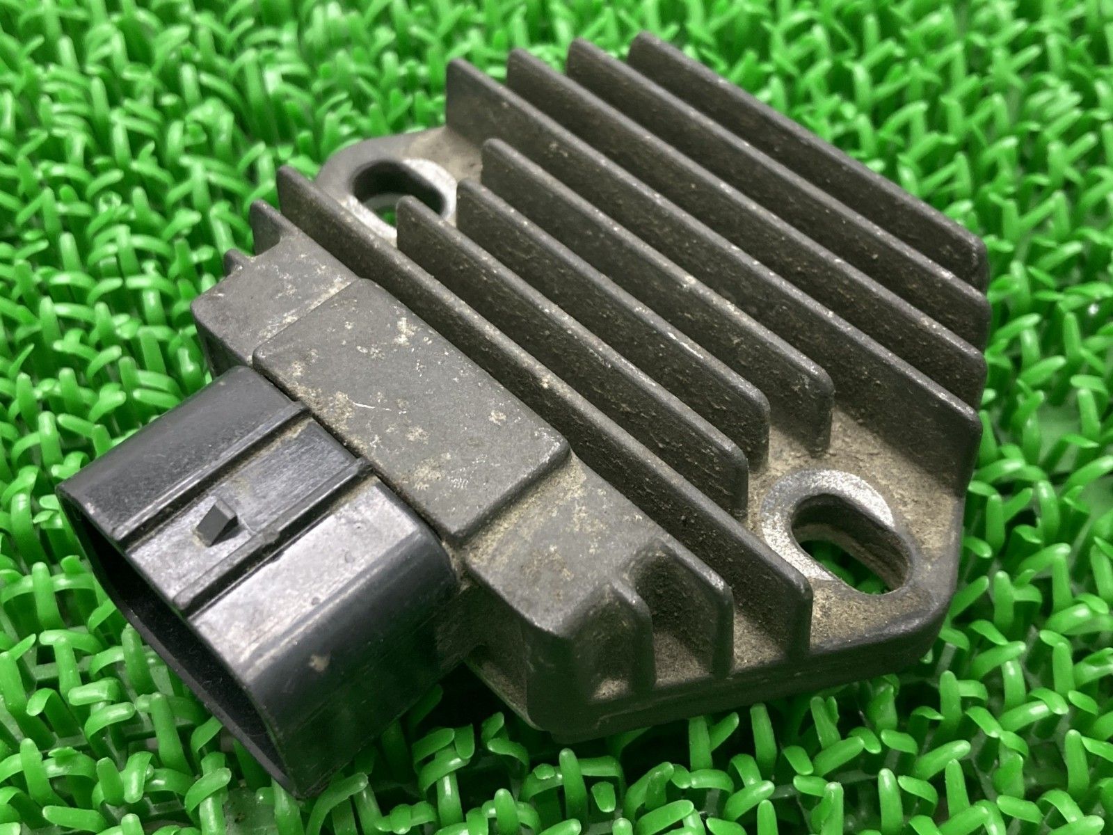 PS250 レギュレター SH683BA ホンダ 純正 中古 MF09 レギュレーター 