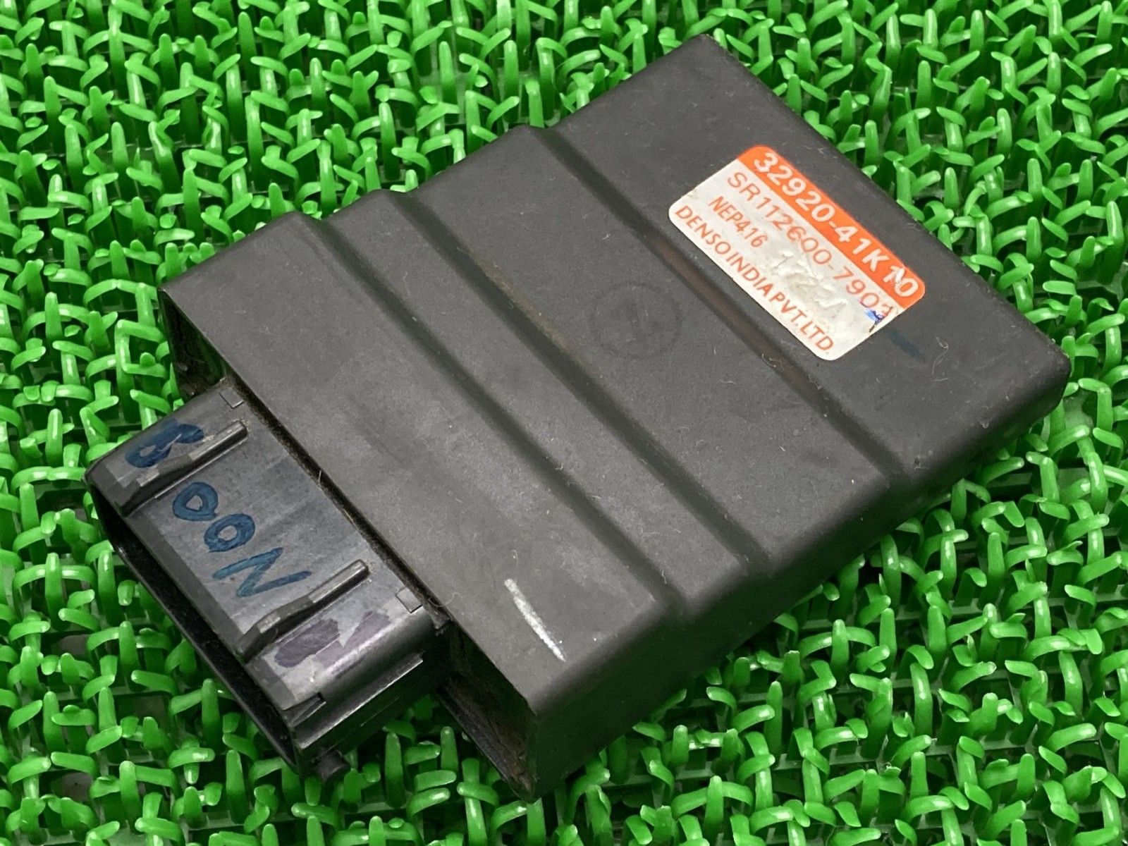 ジクサーSF250 ECU スズキ 純正 中古 ED22B GIXXER250 ECM FIコントロールユニット aN