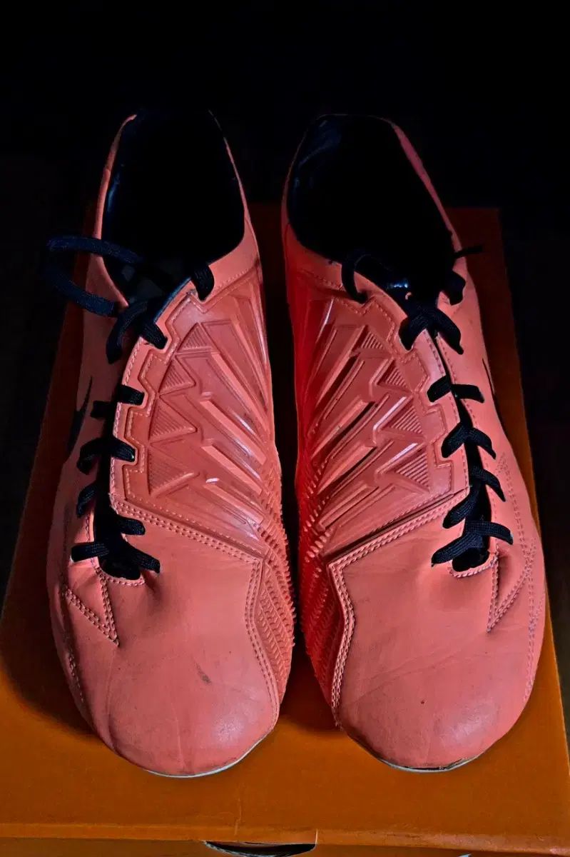 ナイキ t90 サッカーシューズ ナイキ t90 サッカーシューズ