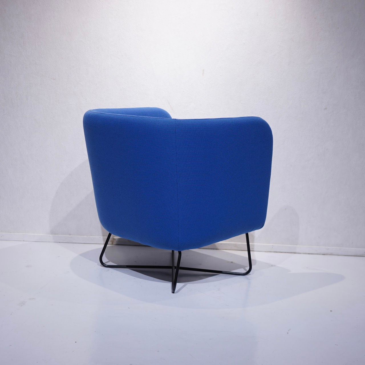 Knoll ノル Rockwell Unscripted Petite Club Chair ロックウェル アンスクリプテッド プチクラブチェア パーソナルチェア ラウンジチェア 1Pソファ ファブリック モダン ミニマル ホテルライク