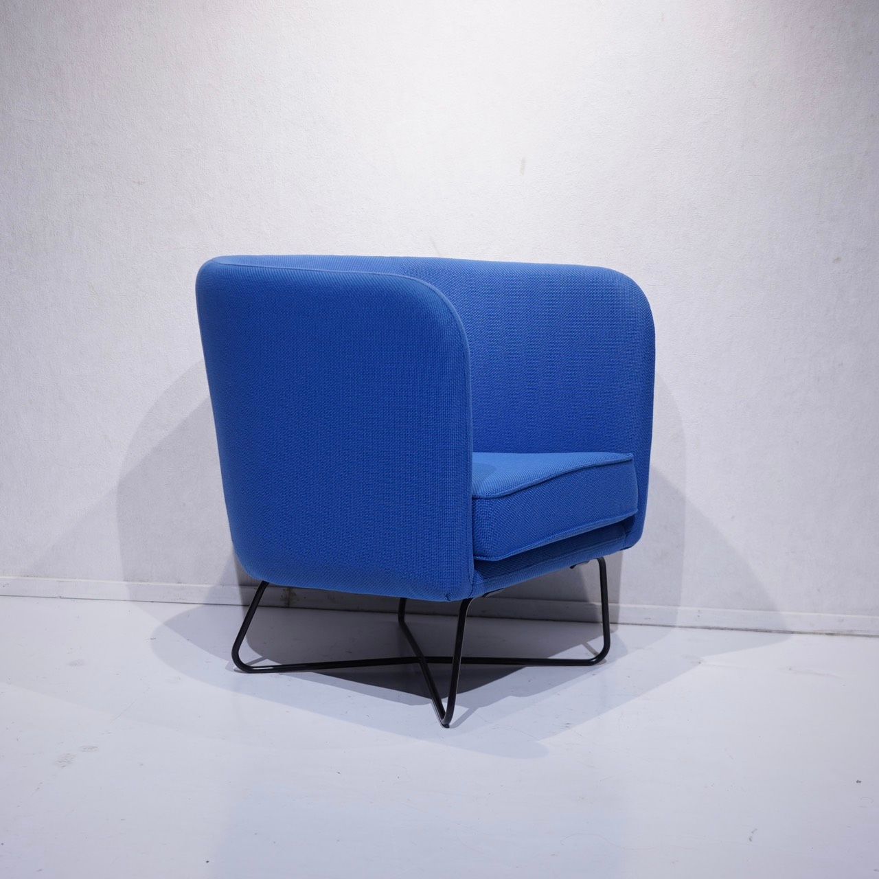 Knoll ノル Rockwell Unscripted Petite Club Chair ロックウェル アンスクリプテッド プチクラブチェア パーソナルチェア ラウンジチェア 1Pソファ ファブリック モダン ミニマル ホテルライク
