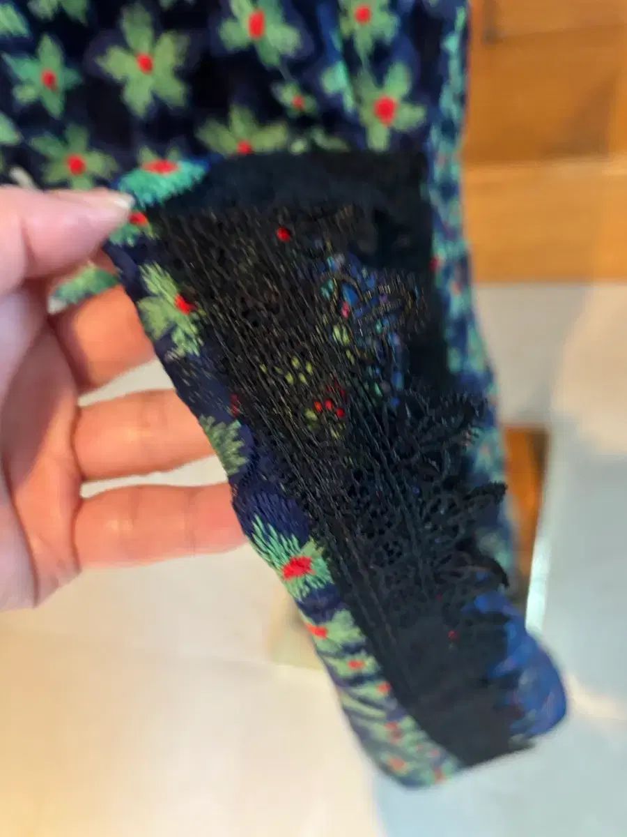 フラワー パータン ロング ONE PIECE シースルー レース SALONI フラワー パータン ロング ONE PIECE シースルー レース SALONI
