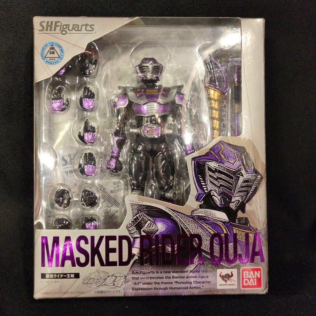 バンダイ S.H.Figuarts 仮面ライダー龍騎 仮面ライダー王蛇