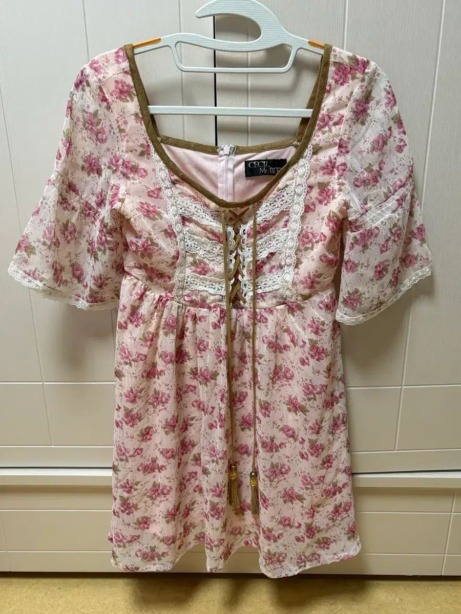 CECIL McBEE セシルマクビー 花柄 レース ONE PIECE