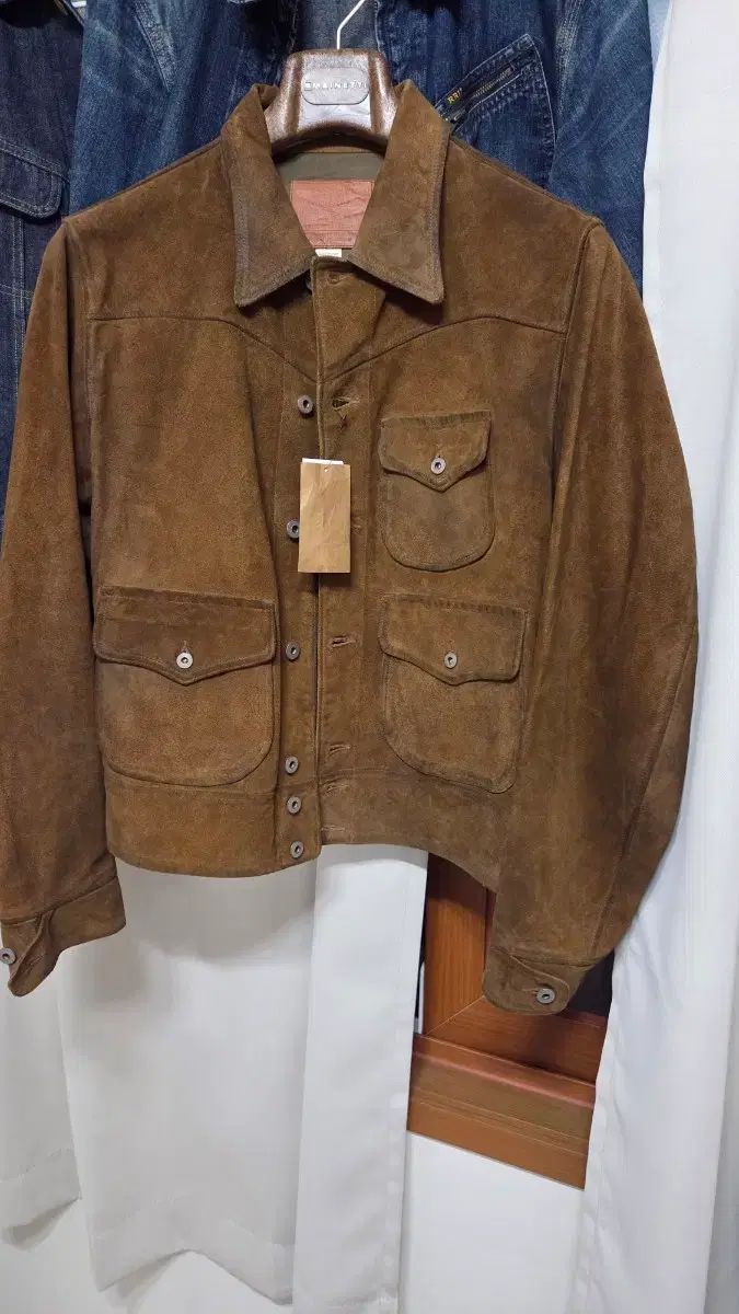 RRA ラフアウト スウェード ジャケット 229,305円