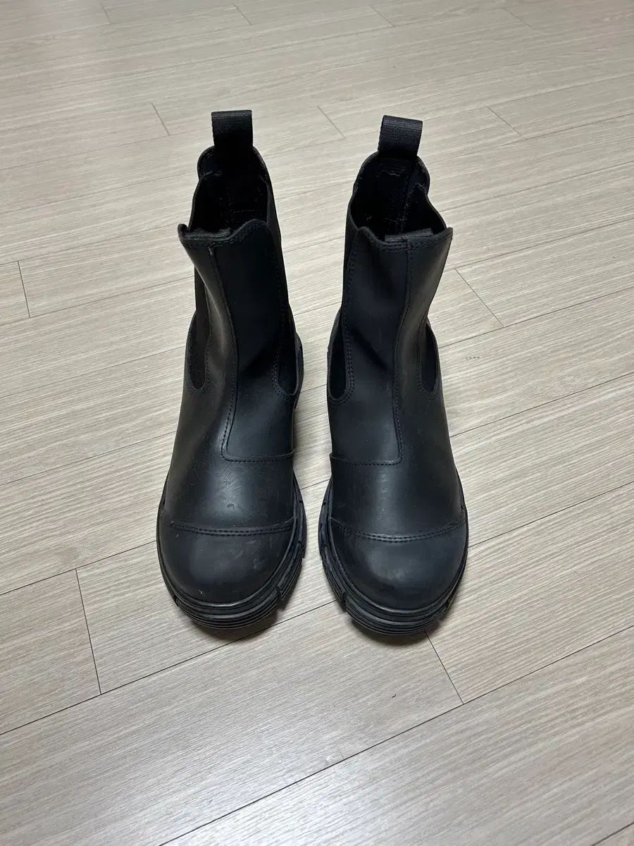 GANNI ラバーブーツ
