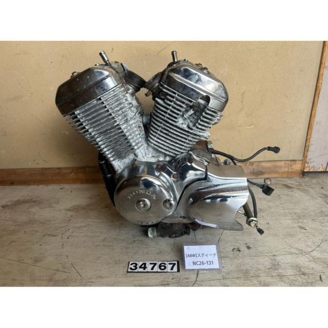 [ABW 34767]ホンダ HONDA スティード NC26-131 エンジン本体 NC25E