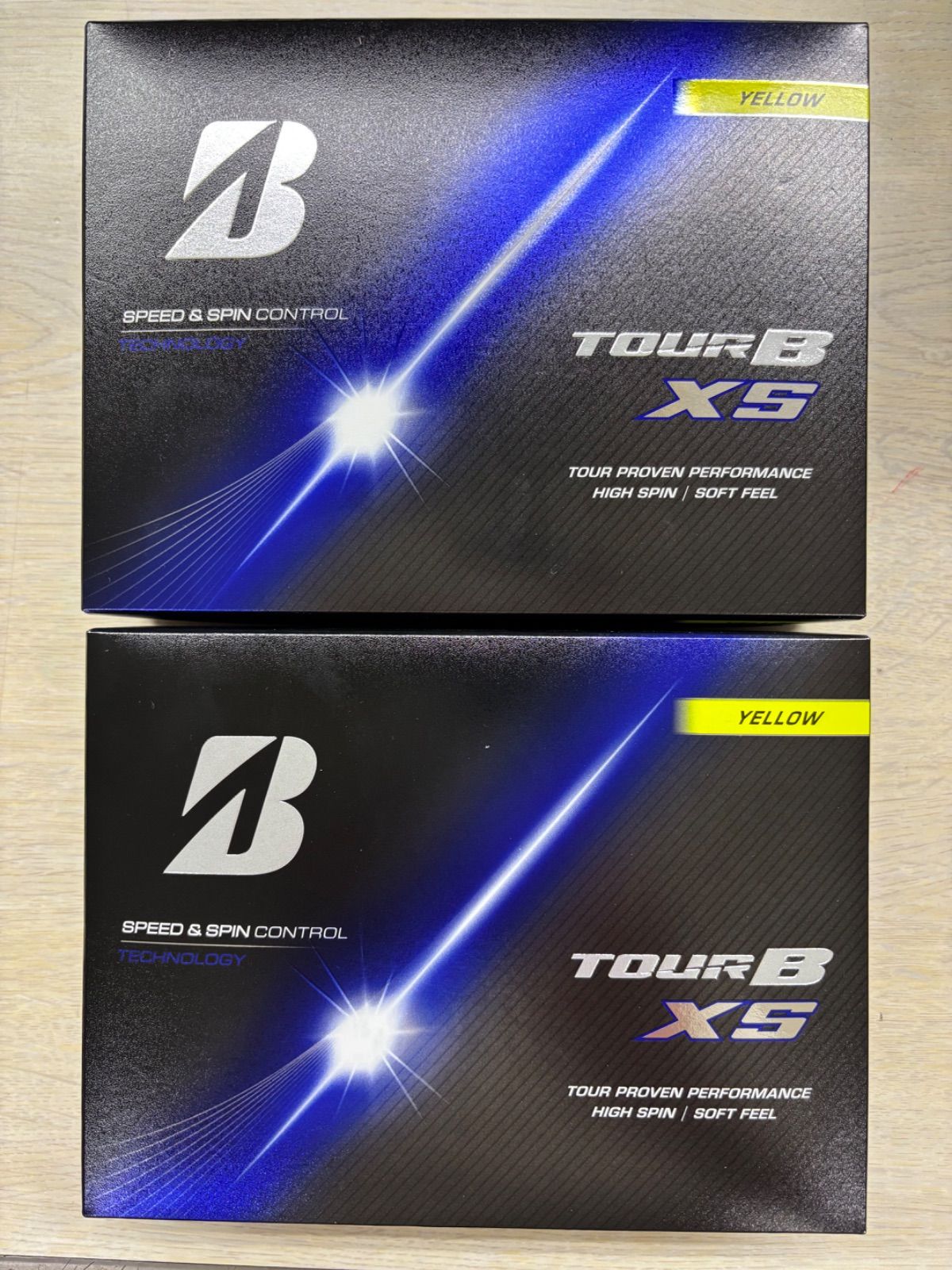2ダース イエロー BRIDGESTONE(ブリヂストン)ゴルフボール TOUR B XS 