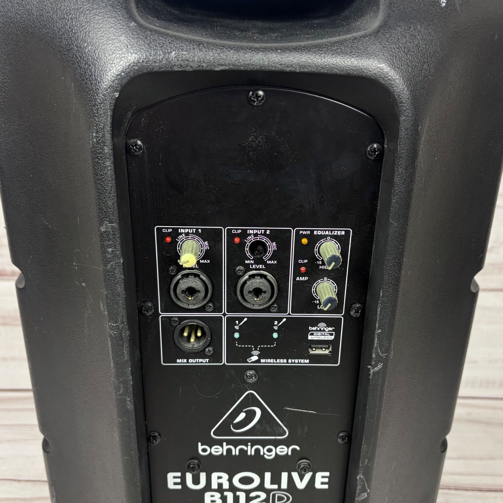 BEHRINGER EUROLIVE B112D ベリンガー パワードスピーカー BEHRINGER EUROLIVE B112D ベリンガー パワードスピーカー