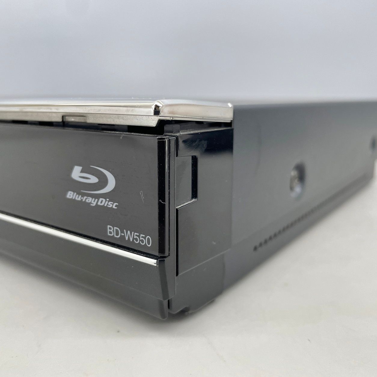動作確認済みSHARP BD-W550SW ブルーレイレコーダー 2013年製 動作確認
