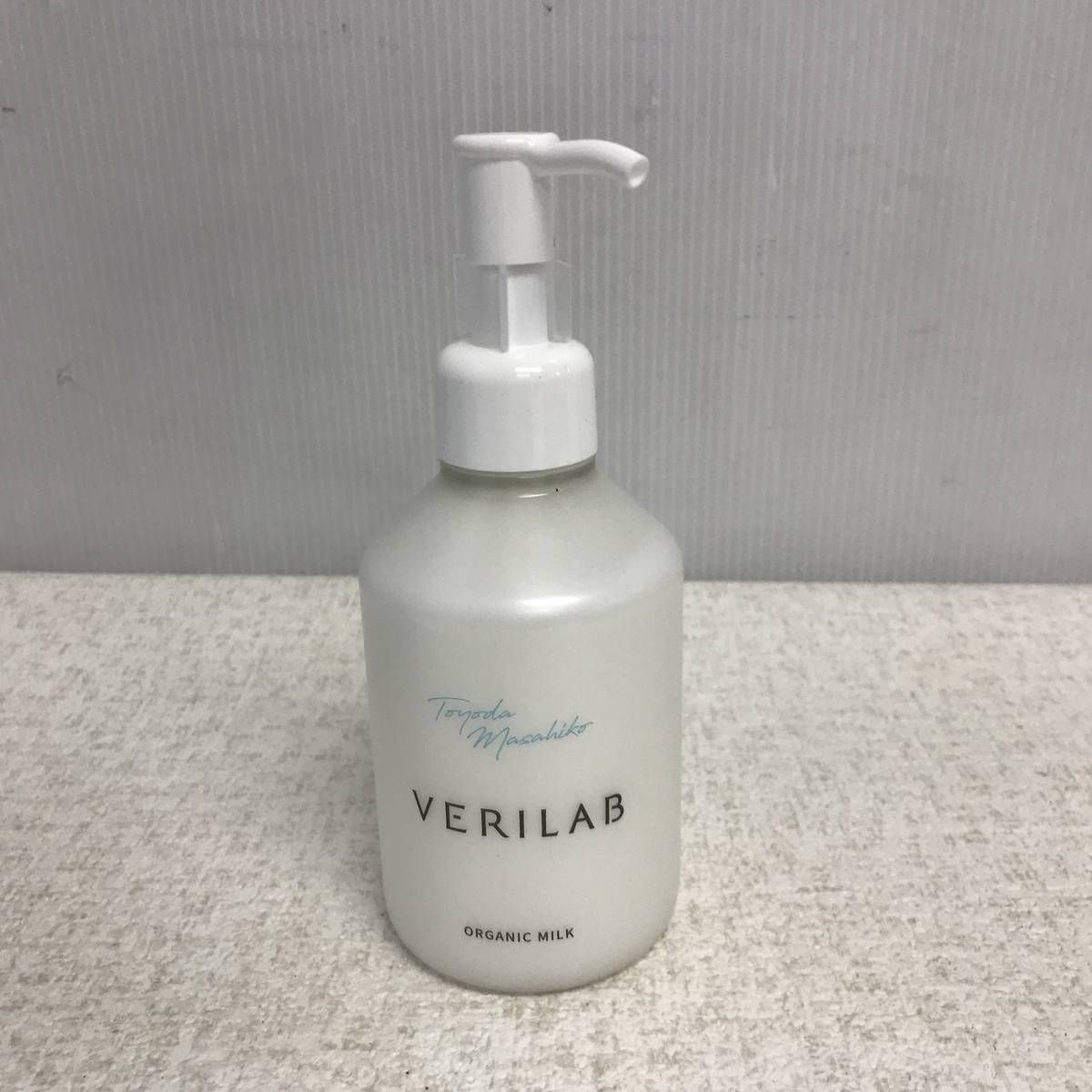 ☆未使用☆ 乳液 VERILAB ベリラボ オーガニックミルク 200mL 