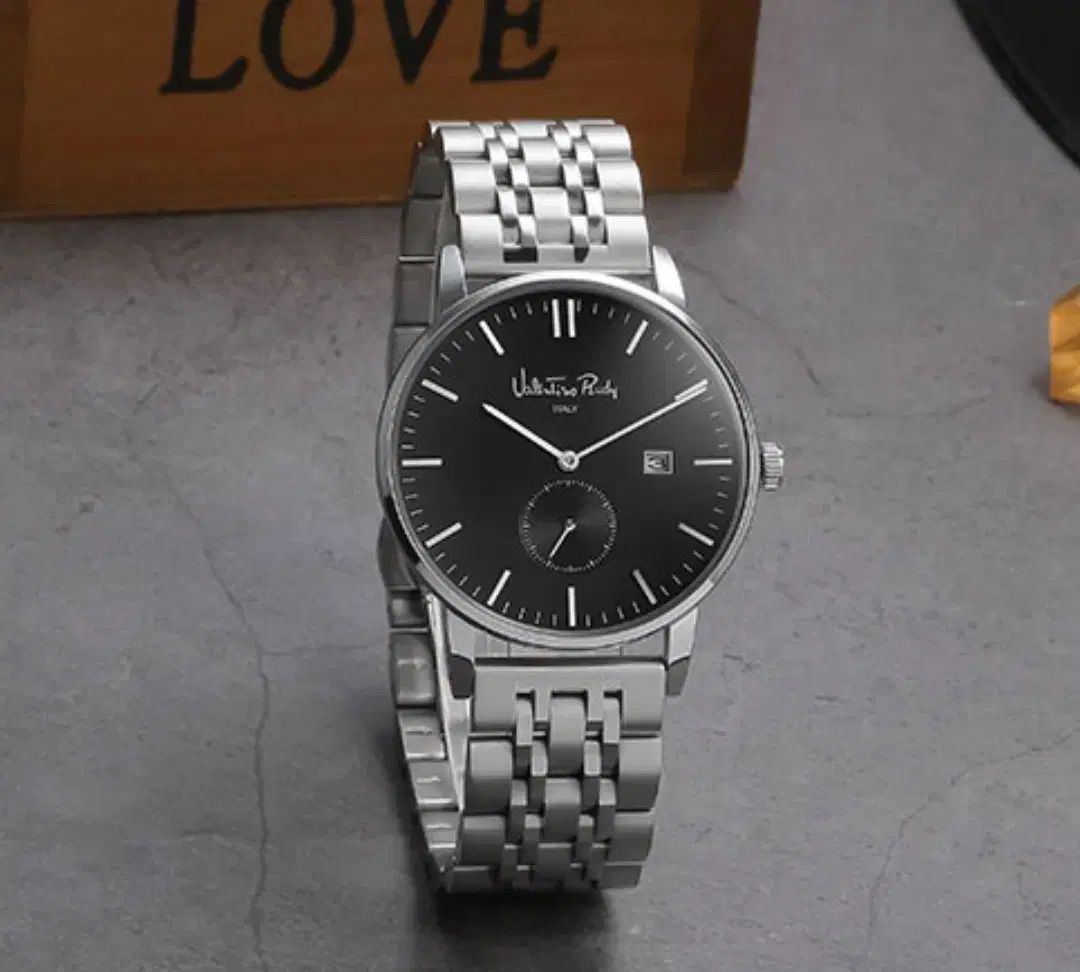 hj01a Sクラス メンズ VALENTINORUDY ブラック ダイアル リストウォッチ 出品