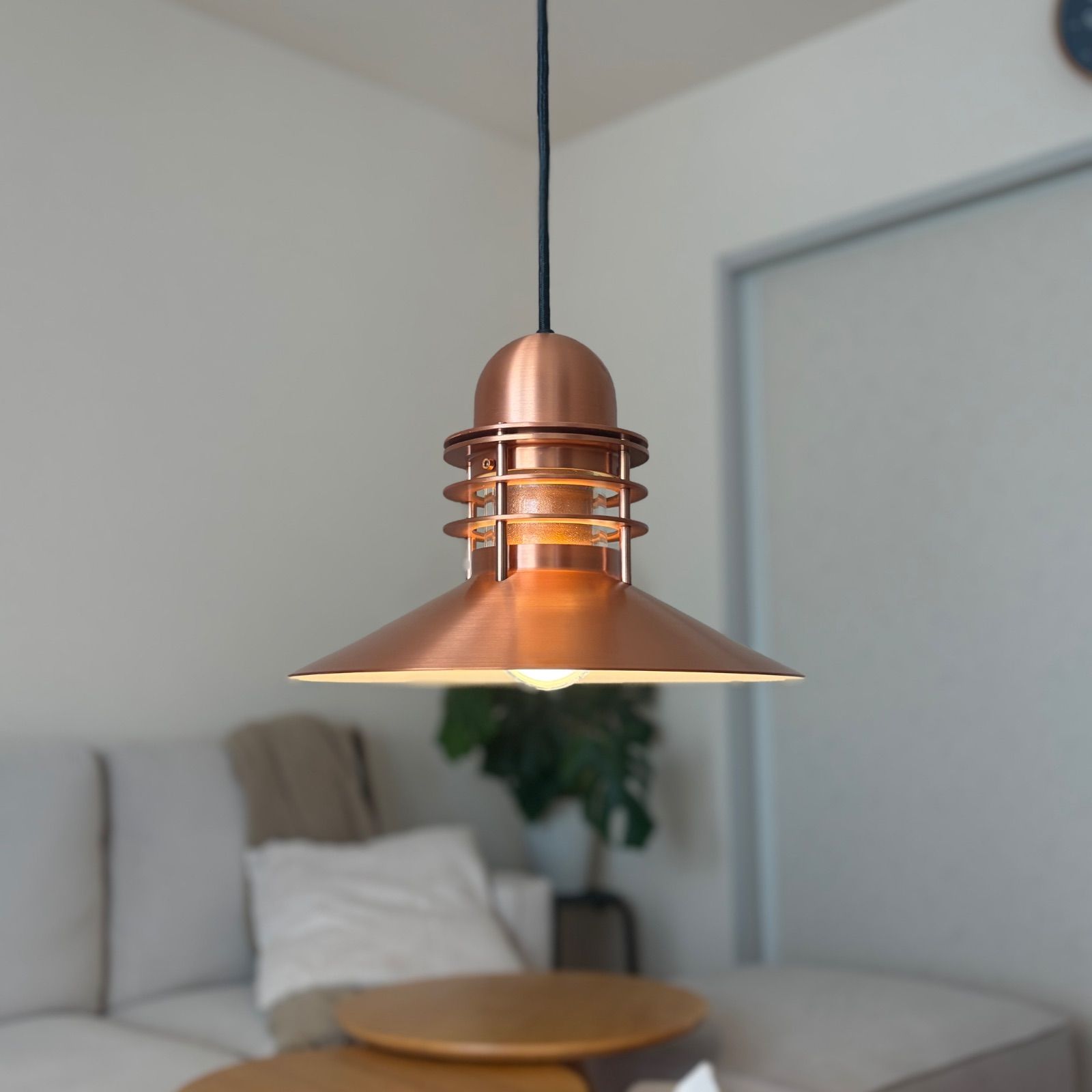 LPの名作】Louis Poulsen Nyhavn Copper ペンダントランプ ライト