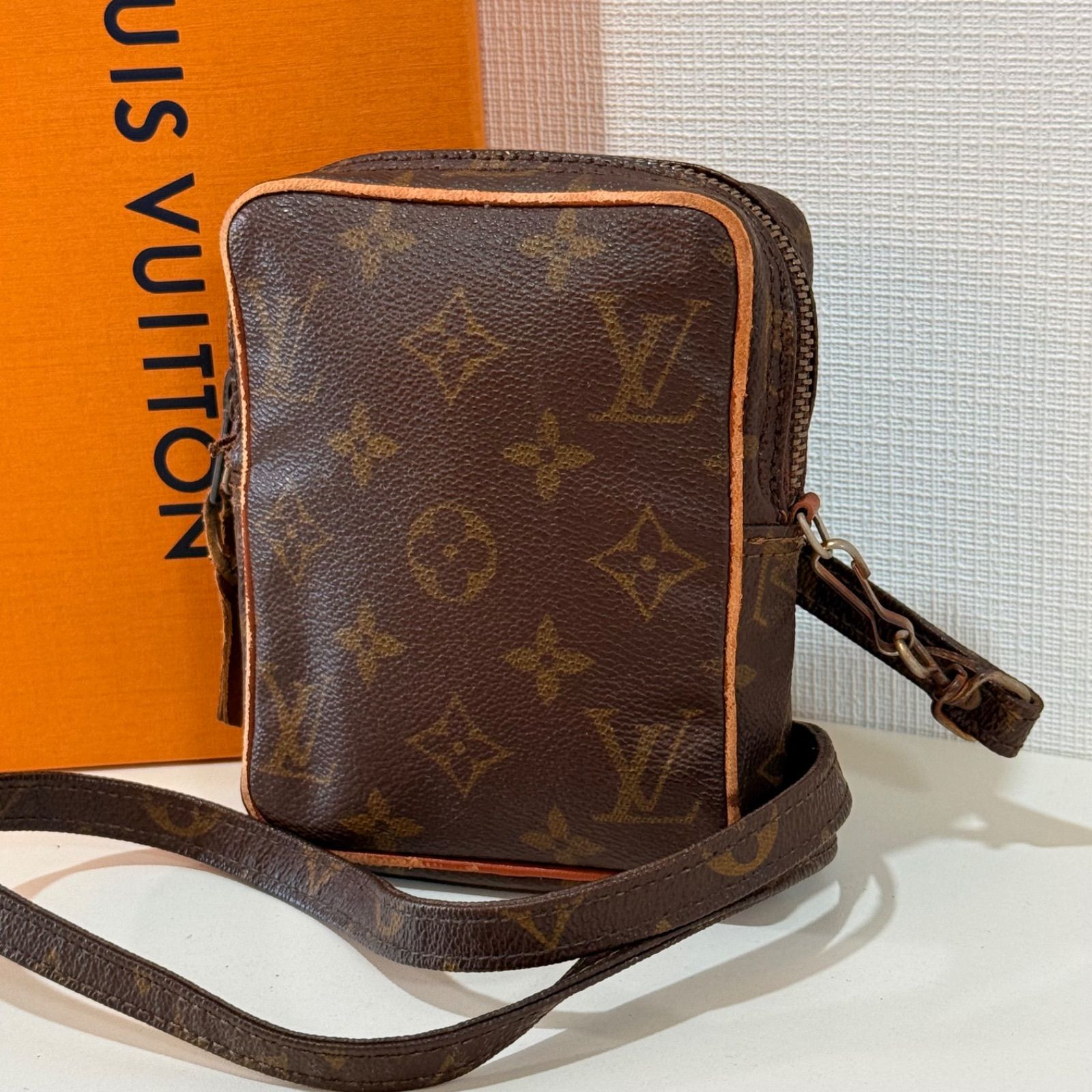LOUIS VUITTON ルイヴィトン ミニダヌーブ モノグラム 美品 - メルカリ