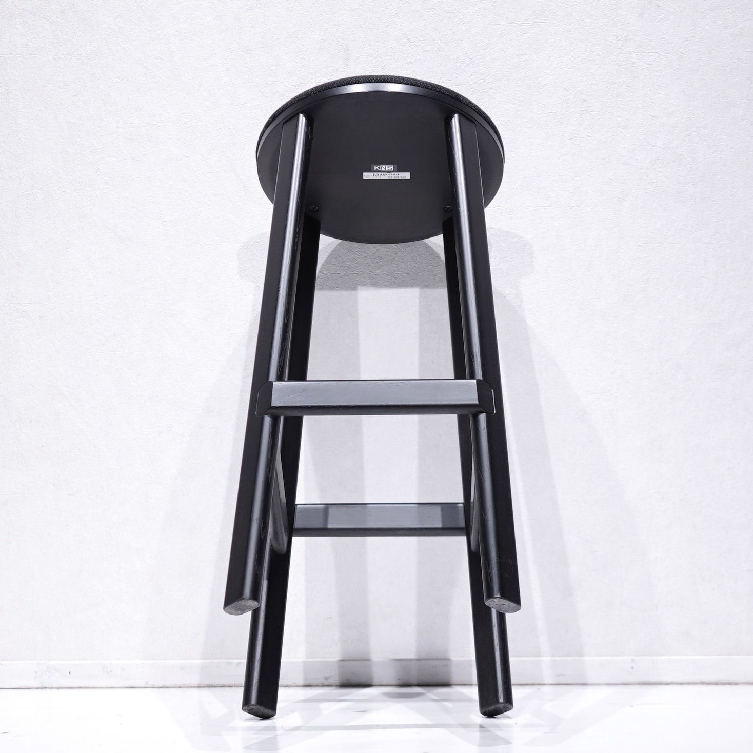 KARIMOKU NEW STANDARD / ARCHIVE BARSTOOL PAD HIGH / プロ仕上げ