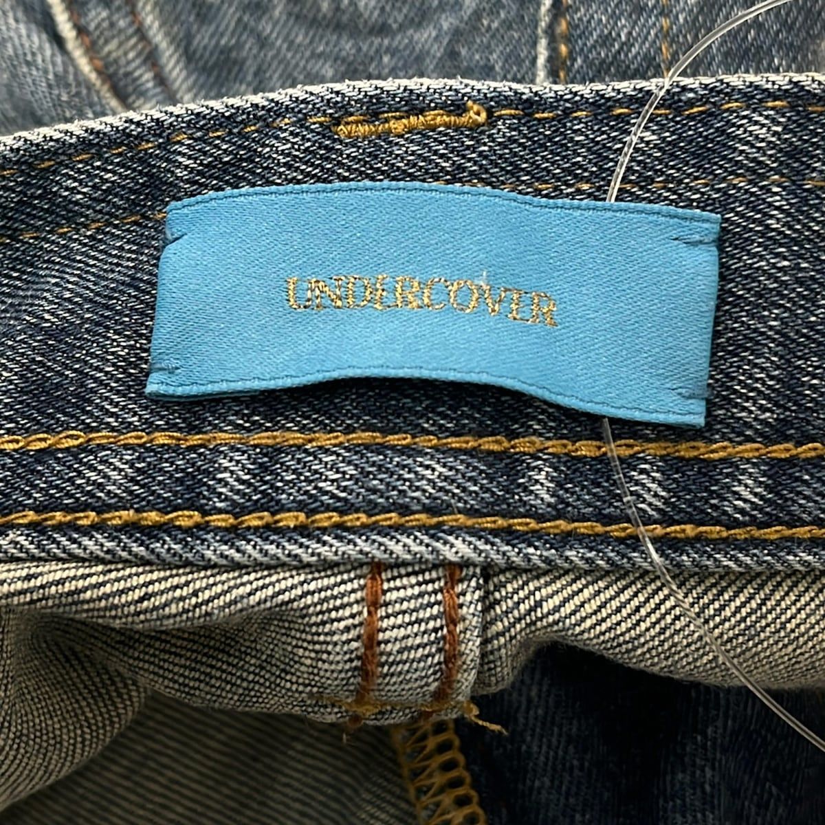 【レア】UnderCover アンダーカバー　刺繍入り　デニム　レディース1 UNDER COVER(アンダーカバー) ジーンズ サイズ1 S レディース - ブルー