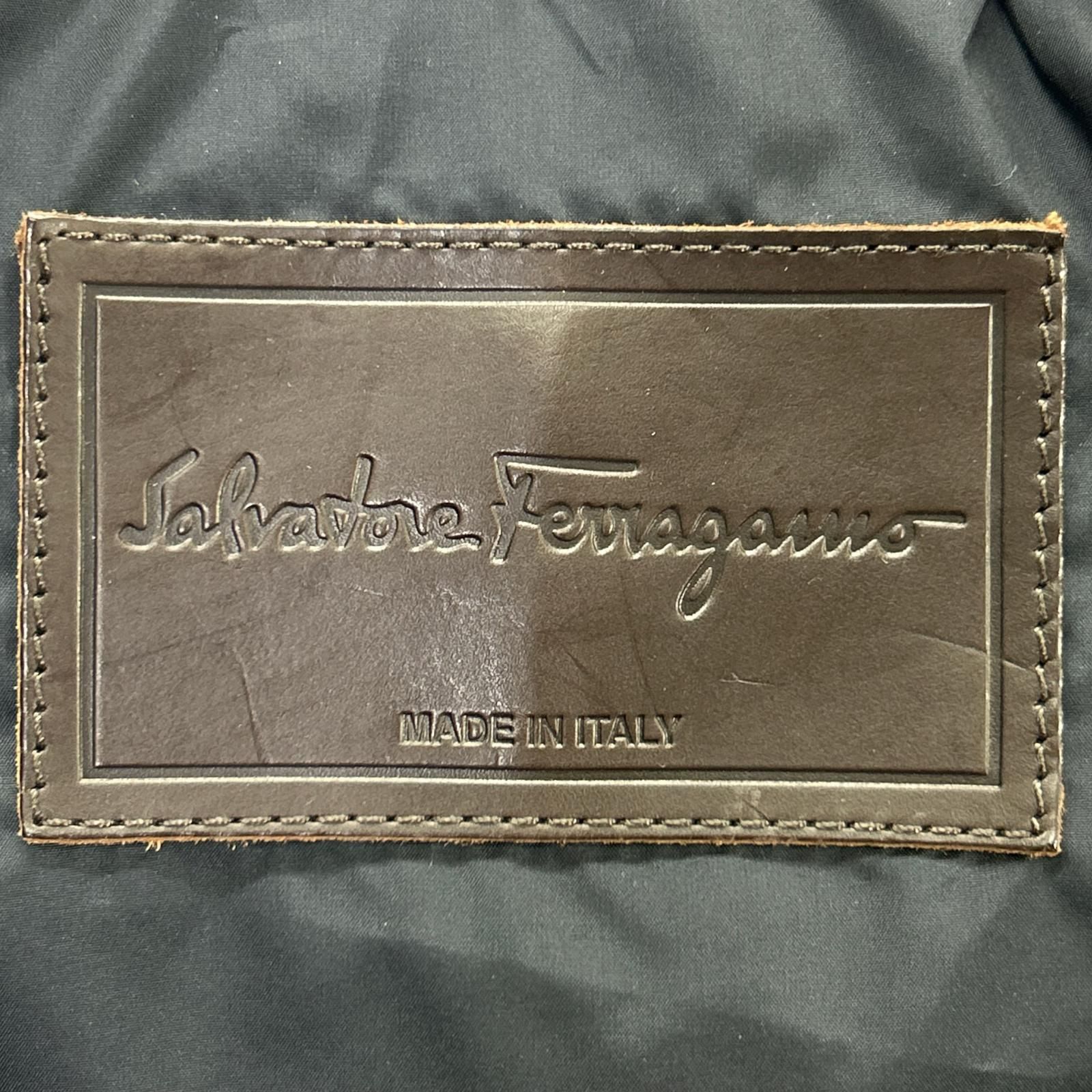 Salvatore Ferragamo サルヴァトーレフェラガモ ネイビー インナー