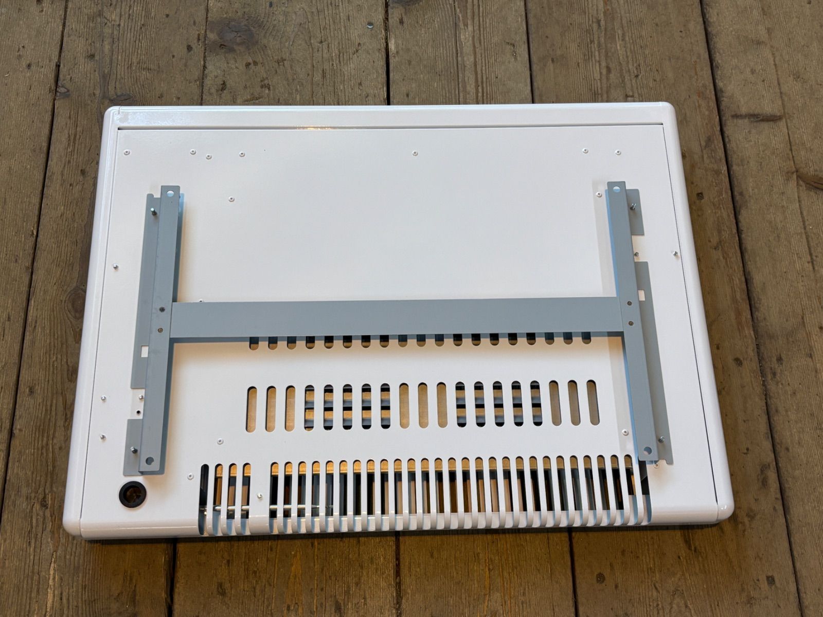 電気パネルヒーター NYS-750 750W インターセントラル パネルヒーター NY-750 電気暖房機 : E-Square