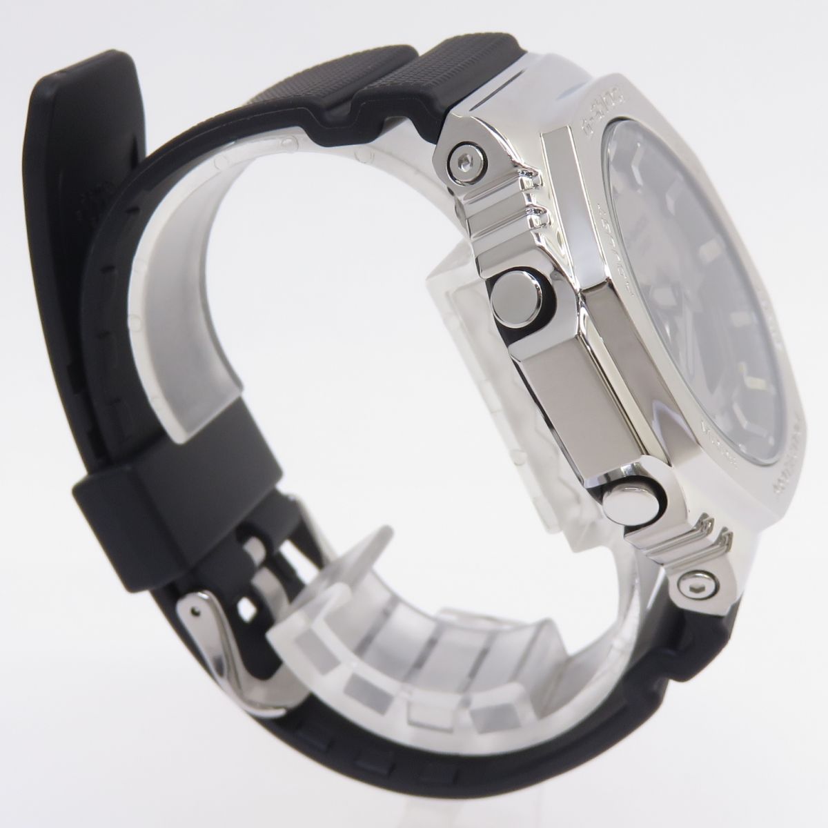 CASIO カシオ G-SHOCK Metal Covered GM-2100-1AJF クオーツ 腕時計 