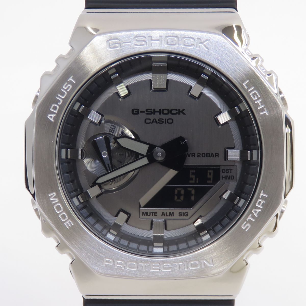CASIO カシオ G-SHOCK Metal Covered GM-2100-1AJF クオーツ 腕時計 