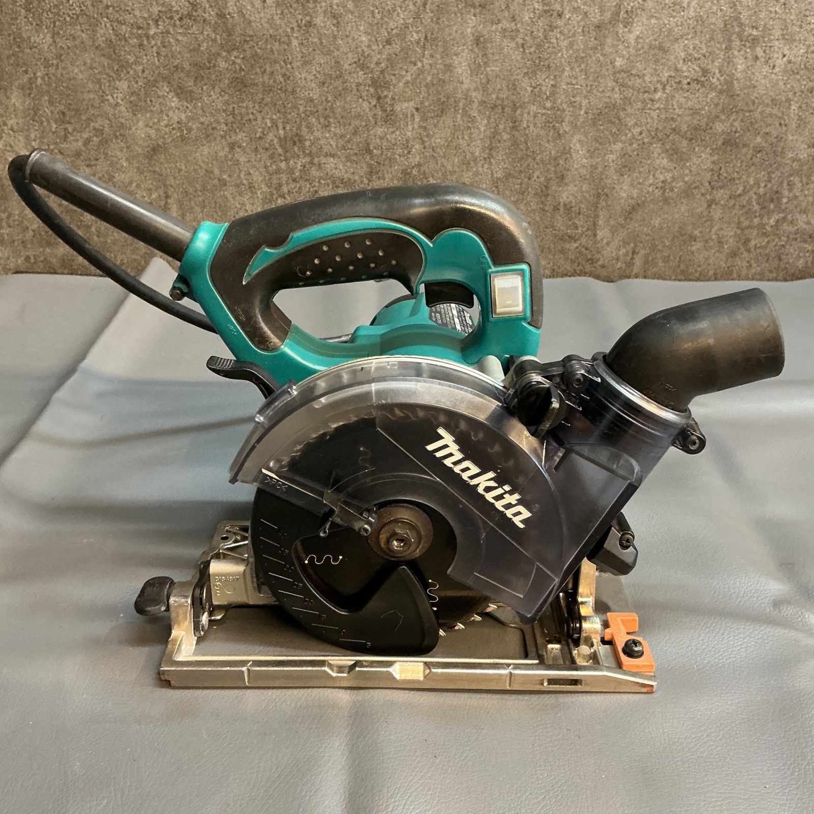 【中古】マキタ(makita) 防じん丸のこ KS5000FX 【越谷店】 【中古】マキタ(makita) 防じん丸のこ KS5000FX 【越谷店】