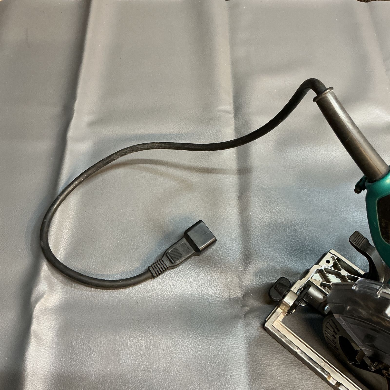 【中古】マキタ(makita) 防じん丸のこ KS5000FX 【越谷店】 【中古】マキタ(makita) 防じん丸のこ KS5000FX 【越谷店】