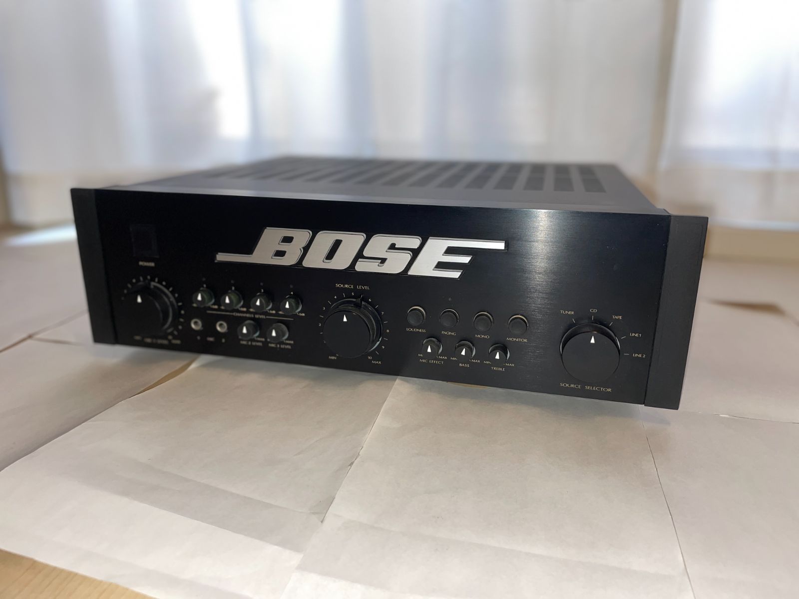 美品 BOSE 4702-III プリメインアンプ ボーズ 高音質 4ch出力 完動品 オーディオ機器 希少 名機 _213
