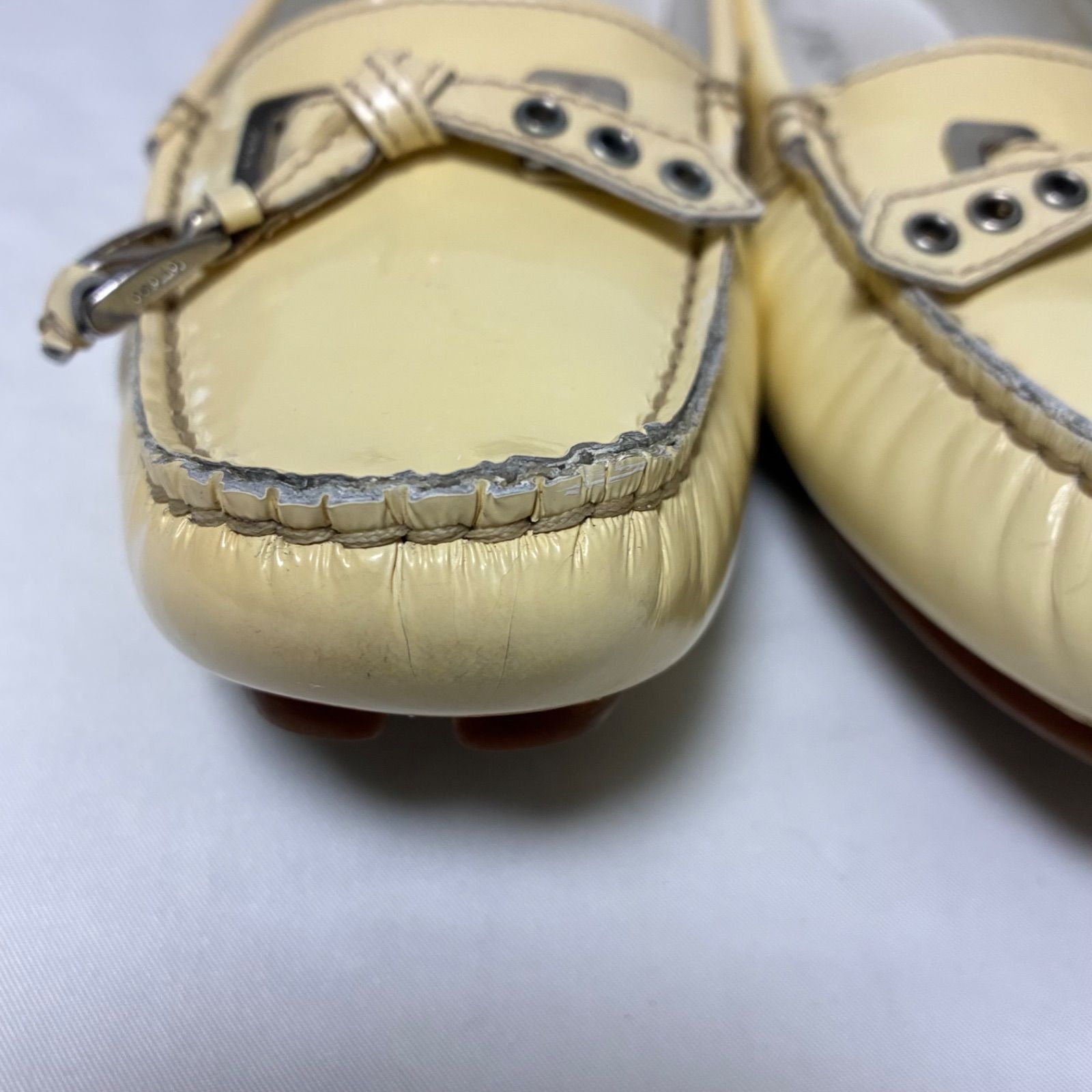 PRADA ドライビングシューズ　ローファー　パテントレザー　ゴールドロゴ金具 PRADA プラダ ドライビングシューズ ローファー パテントレザー