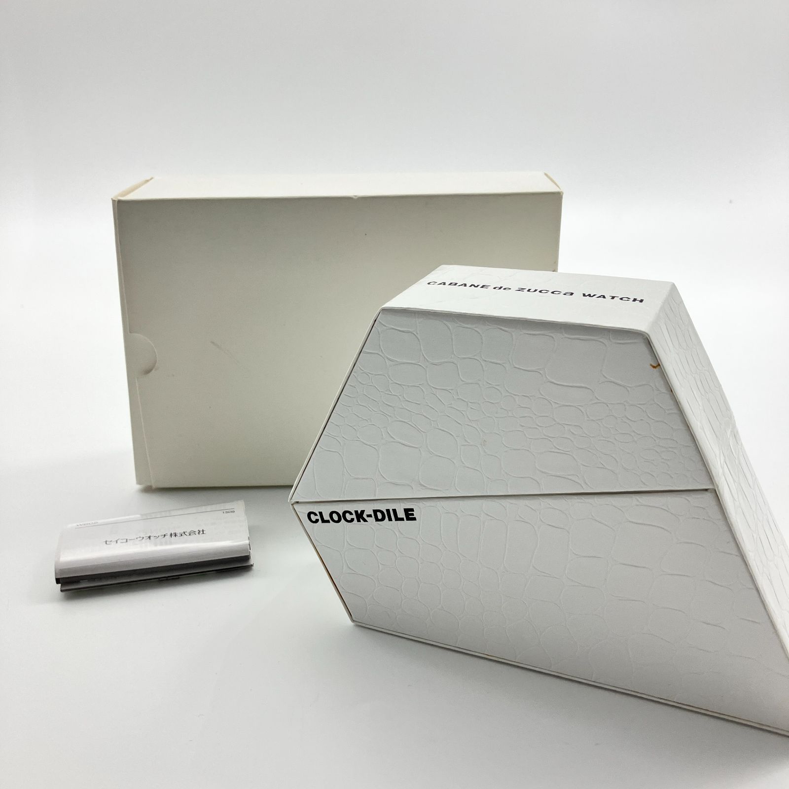 稼働】カバンドズッカ クロックダイル 腕時計 ワニ 白 W605-KD50 箱付 