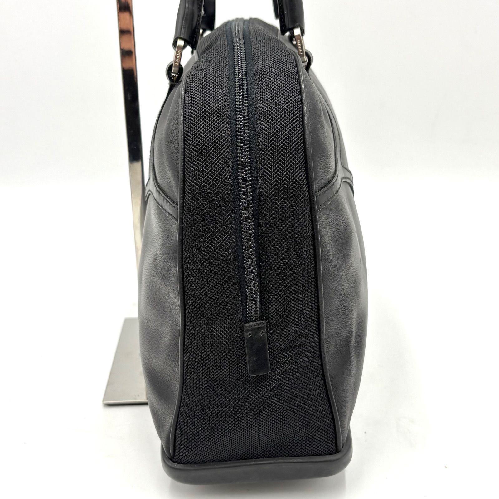 Auth Prada Y2K NAPPA FIBBIE Bowling Tote Bag Leather Mesh B10510 