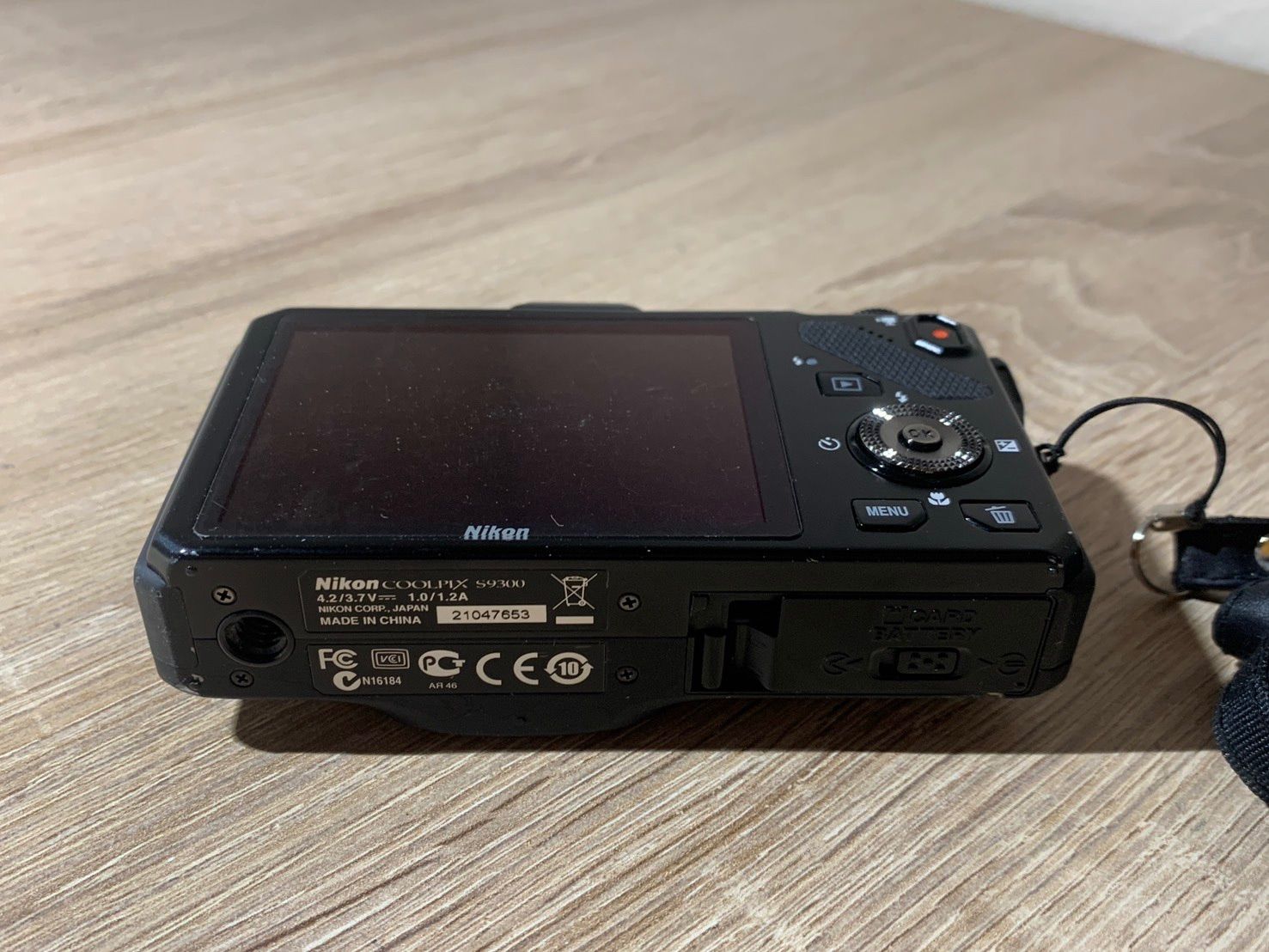 0427 Nikon COOLPIX S9300 ブラック デジカメ 【コ】 - メルカリ