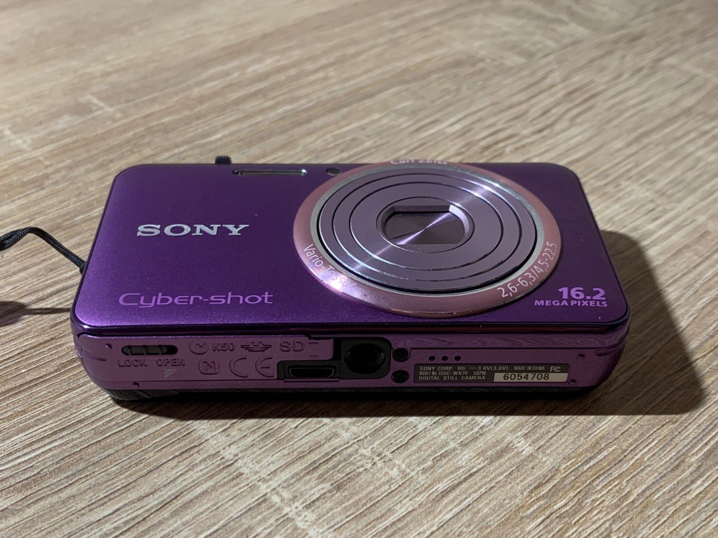 0381 Sony ソニー Cyber-shot DSC-WX70 パープル デジカメ 動作確認