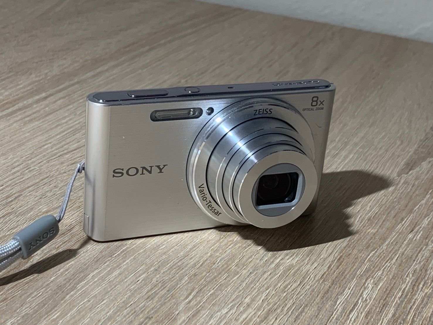 0523 Sony ソニー Cyber-shot DSC-W830 シルバー デジカメ 動作確認