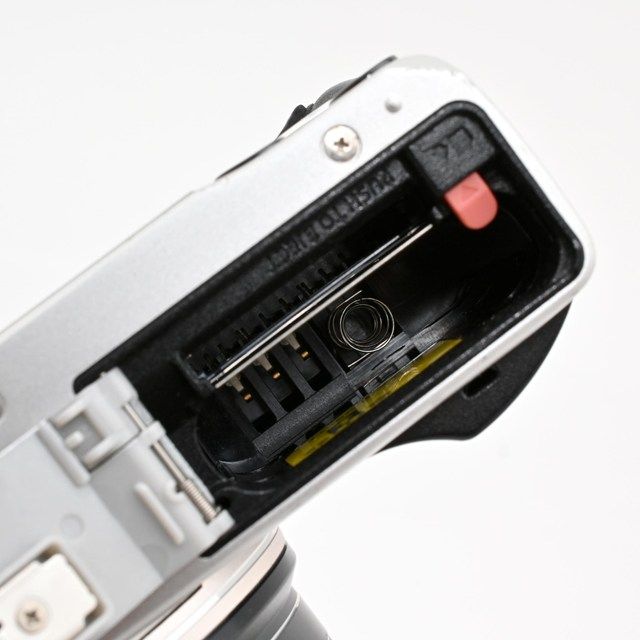 良品＞ OLYMPUS STYLUS SH-1 シルバー｜光学24倍ズーム｜高級感