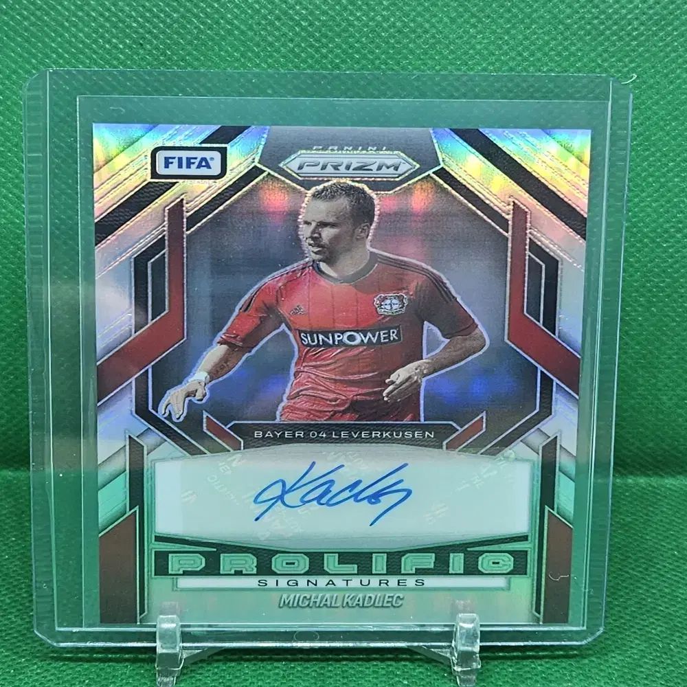 25-26 Panini パニーニ プリズム FIFA フィファ ミハル・カドレツ シルバー プリズム サインカード