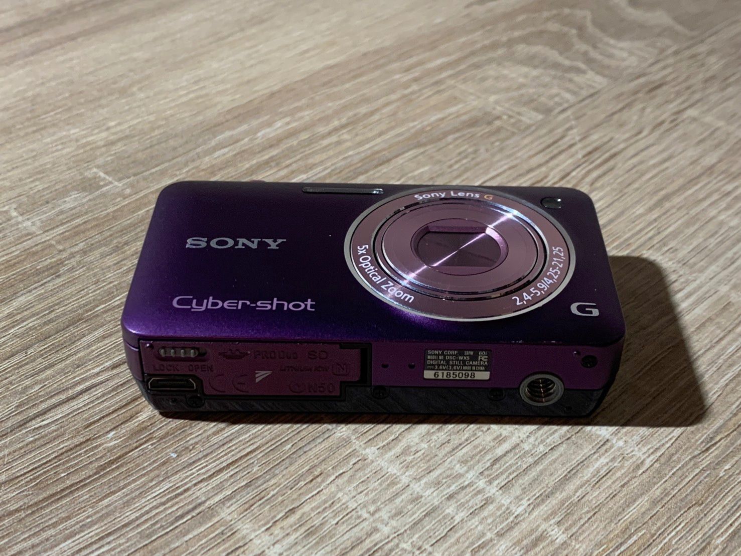 【美品】 ソニー SONY DSC-WX5 パープル デジタルカメラ 0437 Sony ソニー Cyber-shot DSC-WX5 パープル デジカメ 動作確認済み