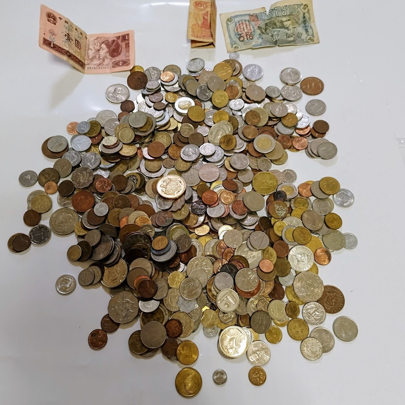 総重量3.2kg超】大量 外貨 コイン 紙幣 まとめ売り 世界各国 海外硬貨 