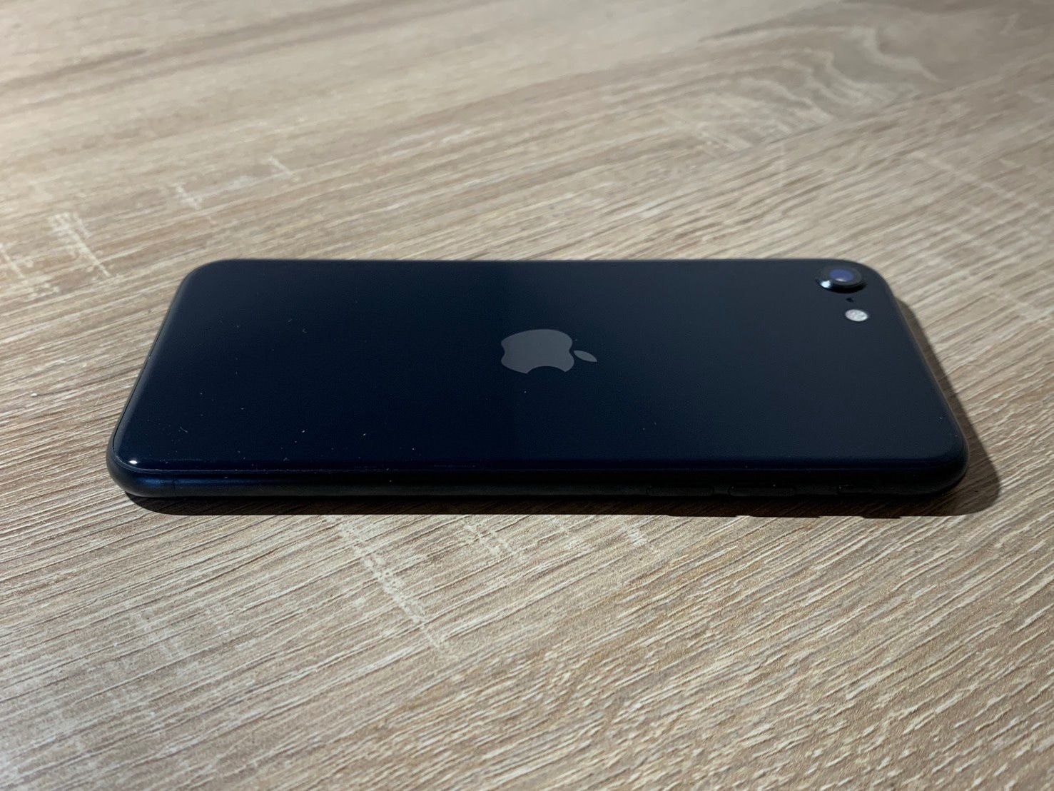 iPhone SE 3世代 256GB ブラック ジャンク品 - メルカリ
