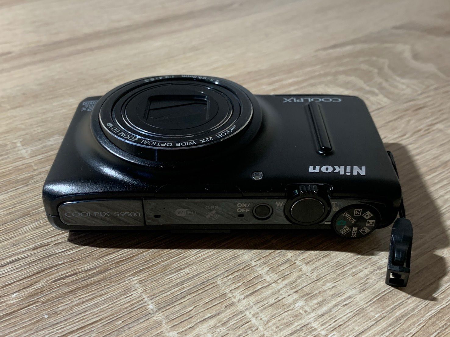 0231 Nikon COOLPIX S9500 ブラック デジカメ 動作確認済み 【ネ 