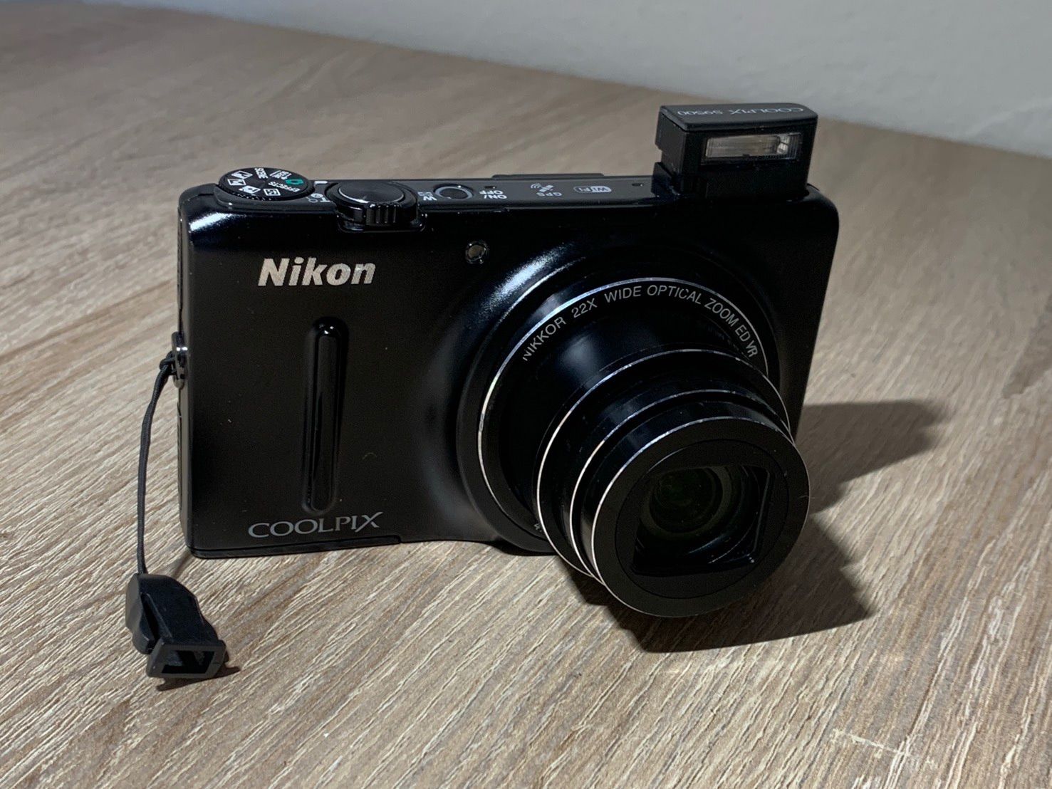 0231 Nikon COOLPIX S9500 ブラック デジカメ 動作確認済み 【ネ 
