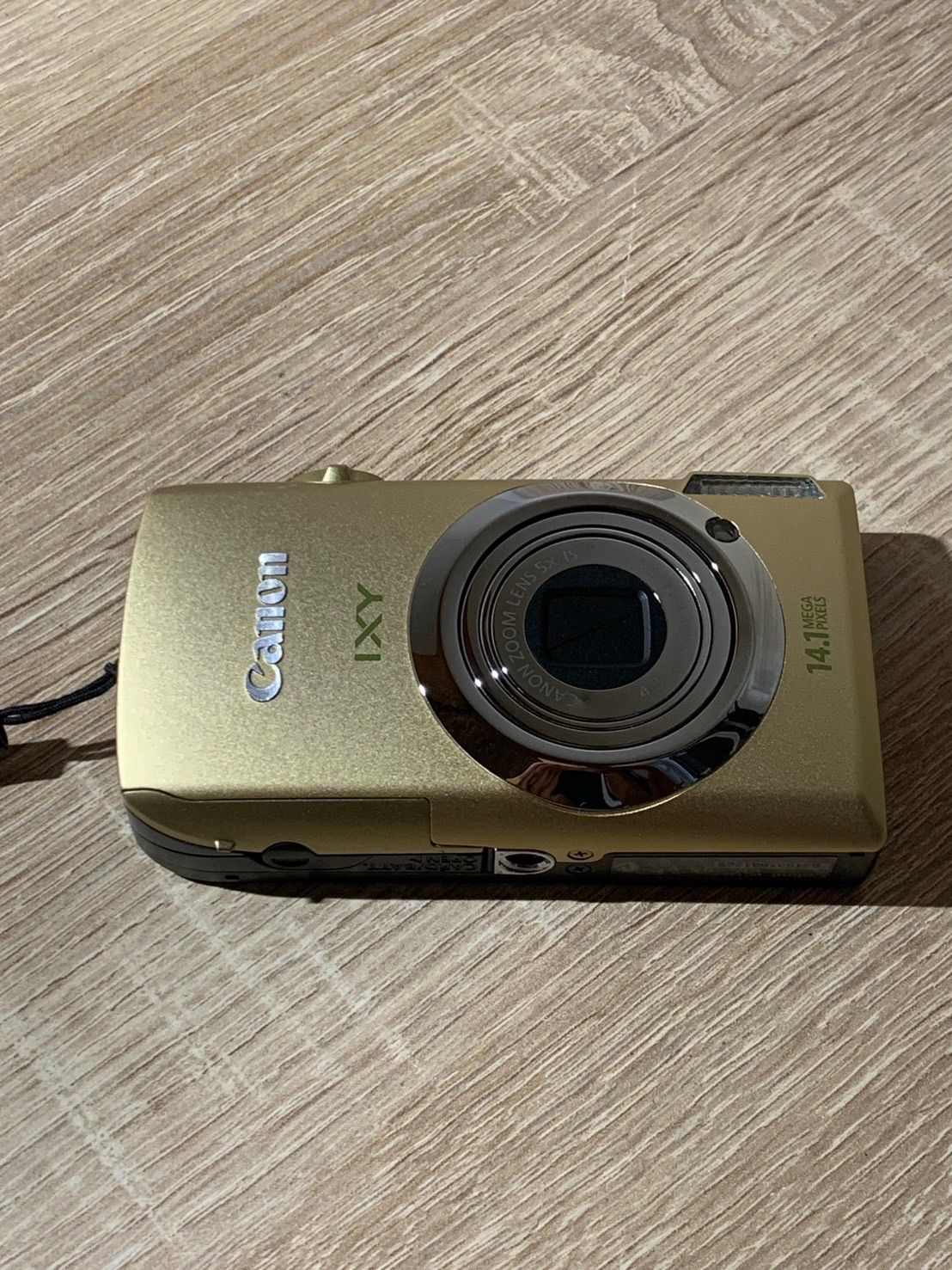 0192 Canon IXY 10S ゴールド デジカメ ジャンク品 【コ】 - メルカリ