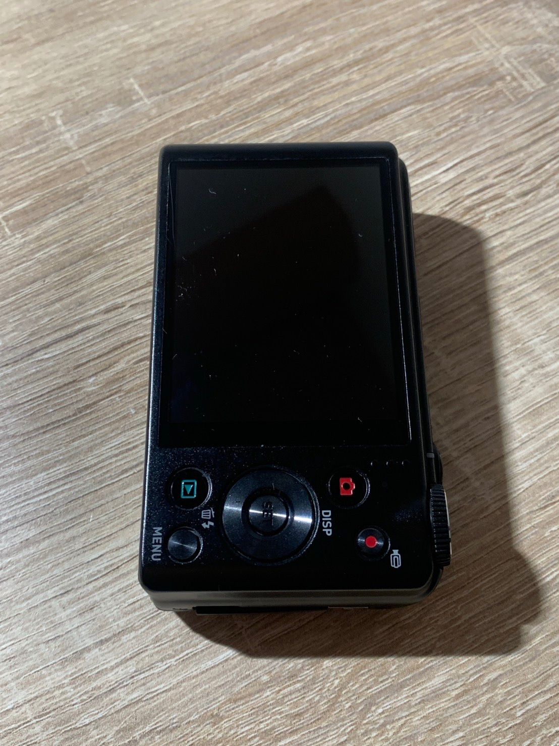 0557 Casio EXILIM EX-ZR200 ブラック デジカメ ジャンク品 【コ