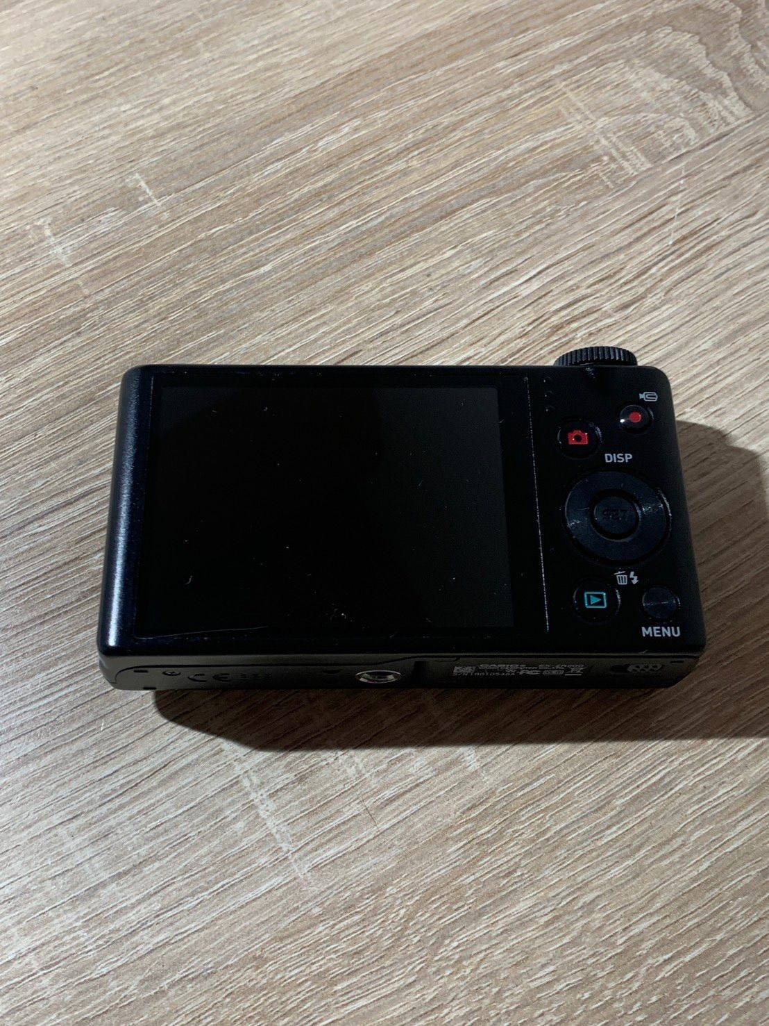 0557 Casio EXILIM EX-ZR200 ブラック デジカメ ジャンク品 【コ