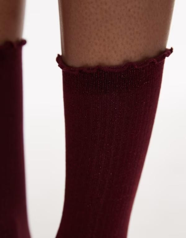 アンドアザーストーリーズ レディース アンダーウェア 靴下 Other Stories glitter frill socks burgundy バーガンディ