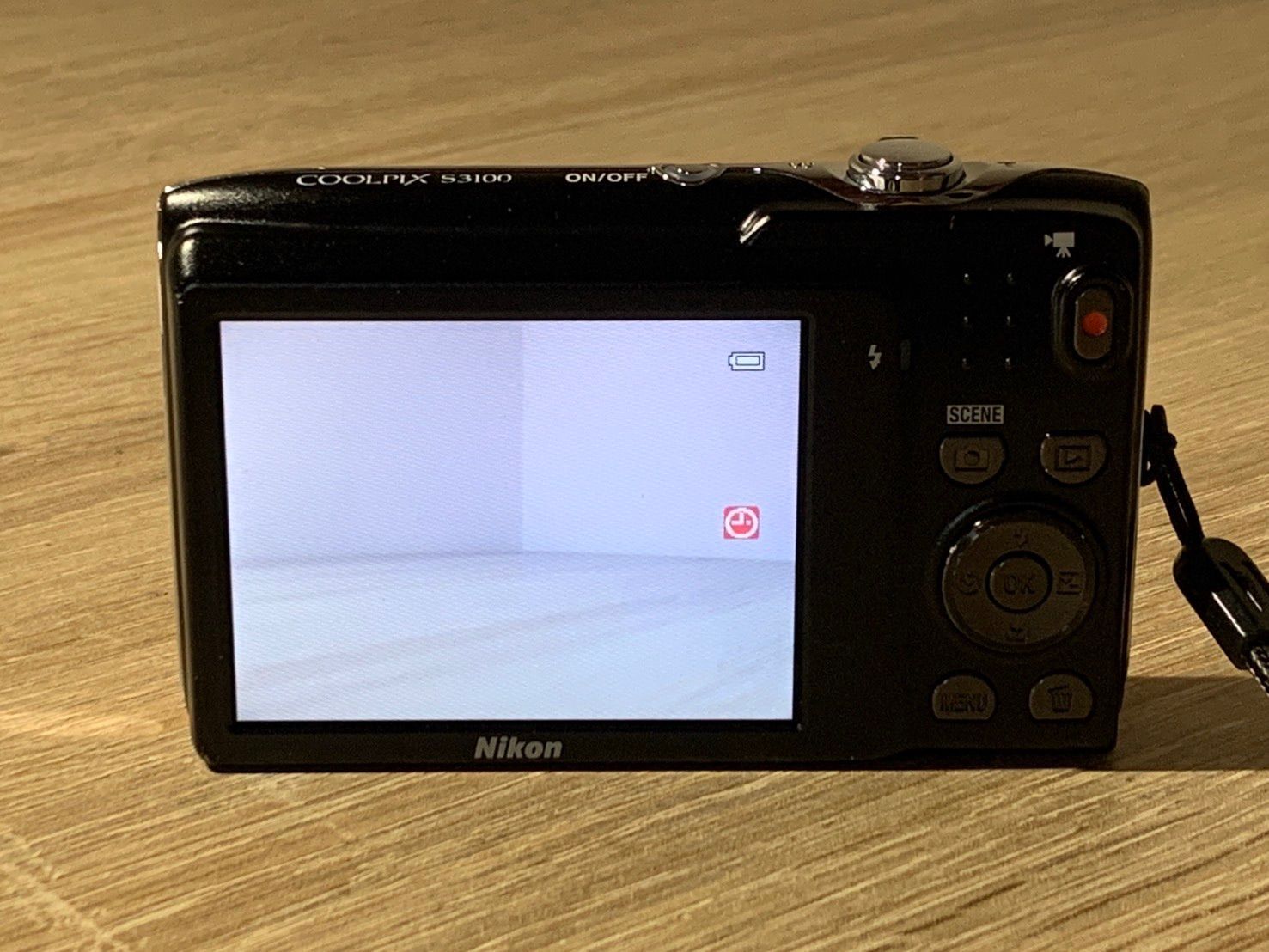 0534 Nikon COOLPIX S3100 ピンク デジカメ 動作確認済み 美品 【コ
