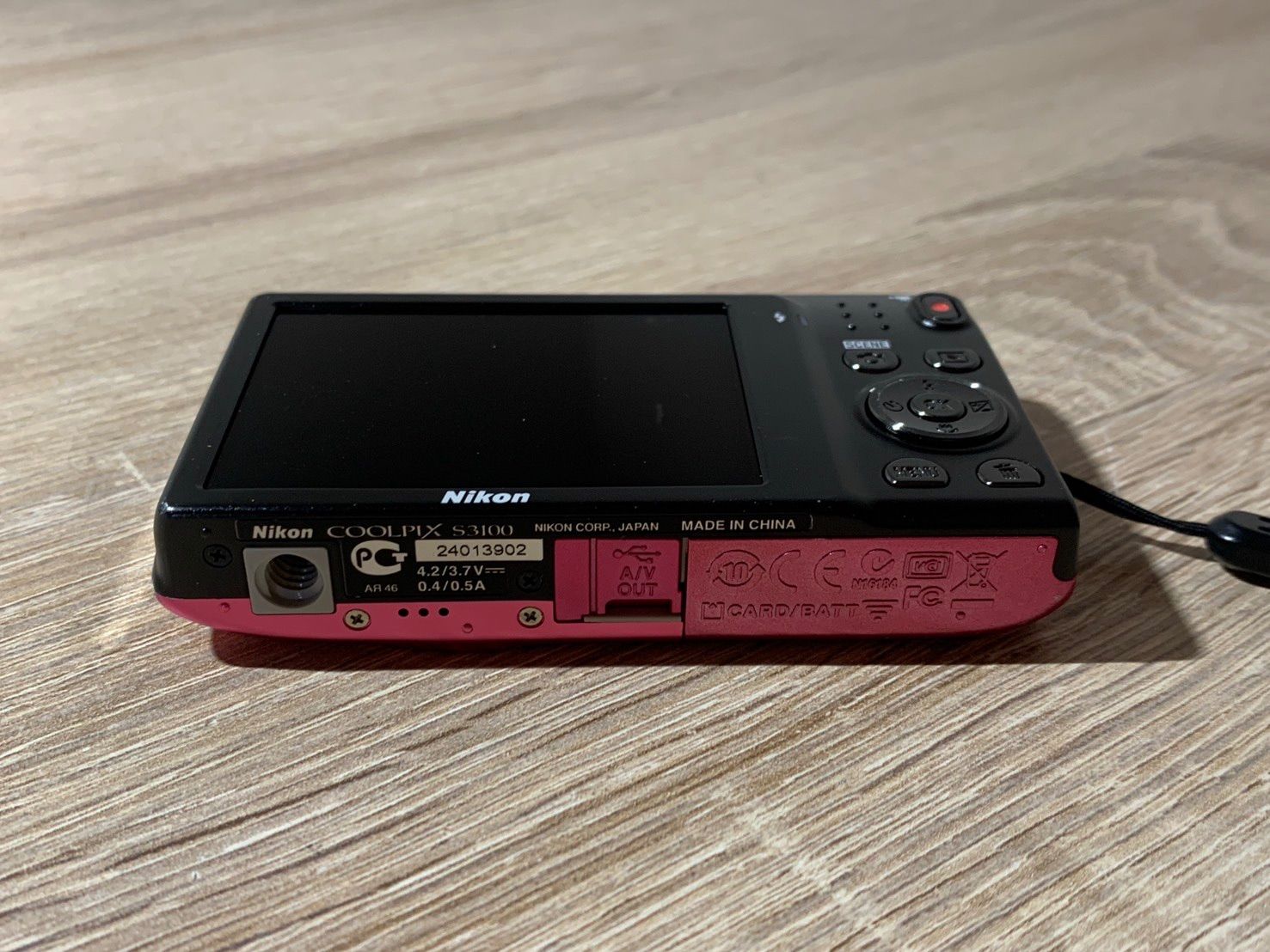 0534 Nikon COOLPIX S3100 ピンク デジカメ 動作確認済み 美品 【コ