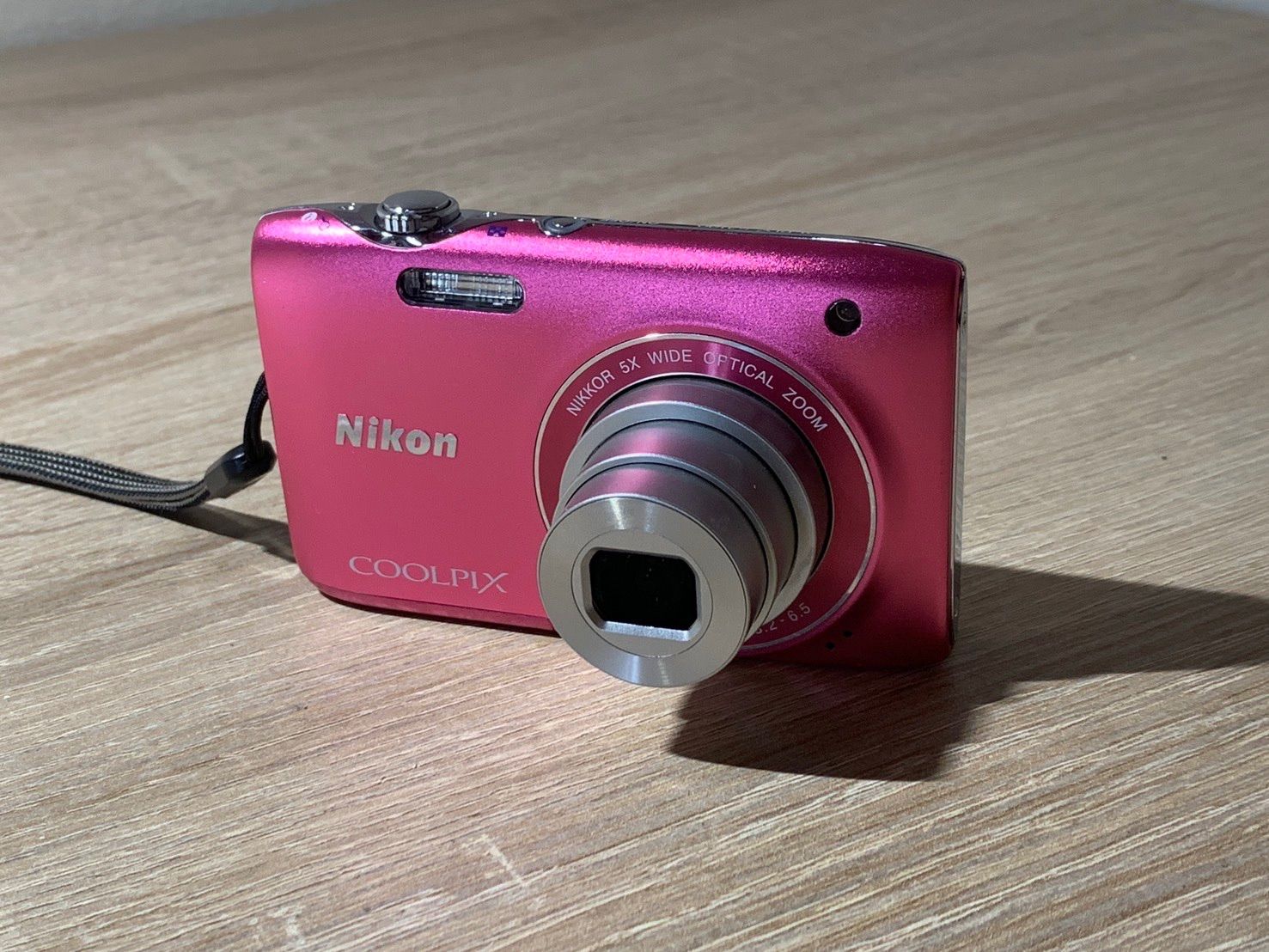 0534 Nikon COOLPIX S3100 ピンク デジカメ 動作確認済み 美品 【コ