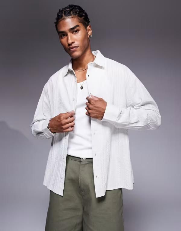エイソス メンズ トップス シャツ ASOS DESIGN oversized shirt with curved split hem in ecru jacquard ECRU エクリュ